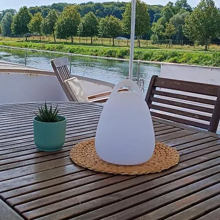 Hébergement de vacances L'odyssée Péniche Saint-Valery-sur-Somme
