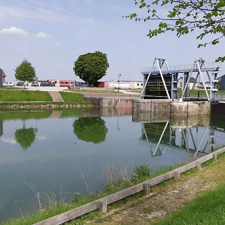 Odyssee Sur Peniche Holiday home Saint-Valery-sur-Somme