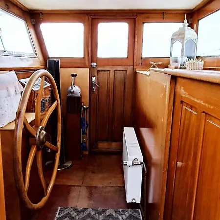 Odyssee Sur Peniche *