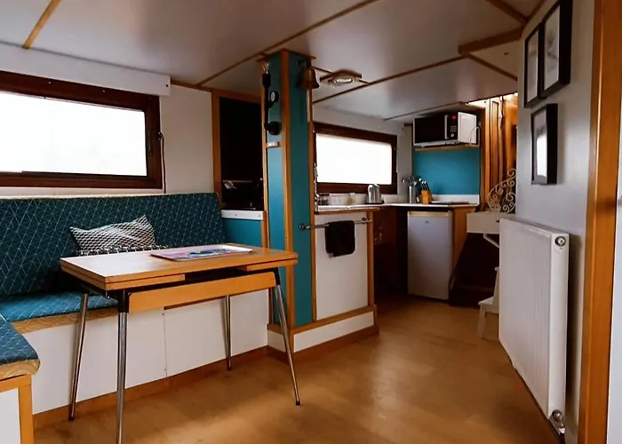 L'odyssée Péniche Hébergement de vacances